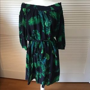 Old Navy Off the Shoulder Green Size 2X Dress